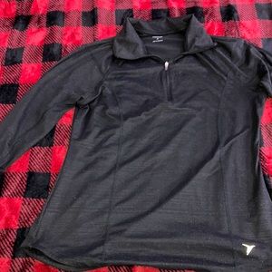 Long sleeve black pullover